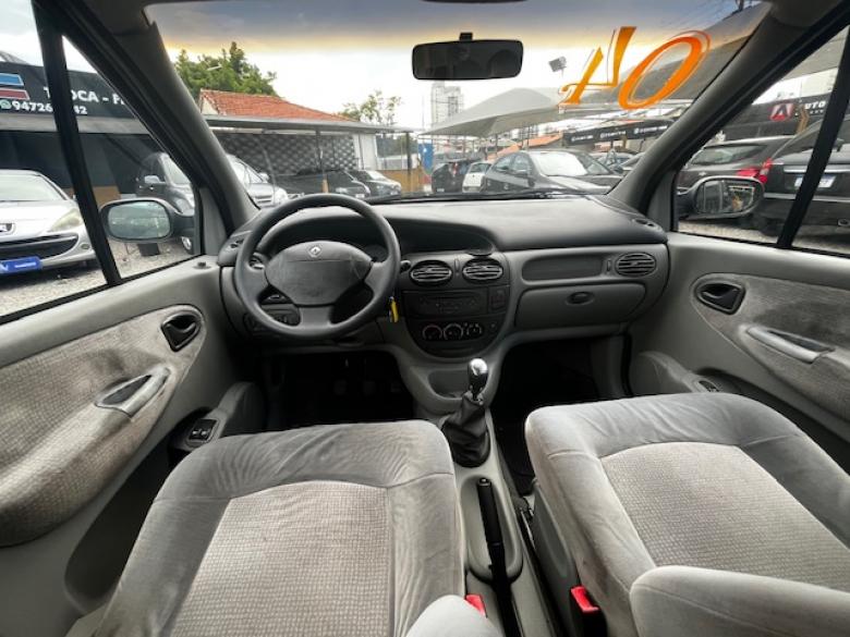 Renault - SCENIC 1.6